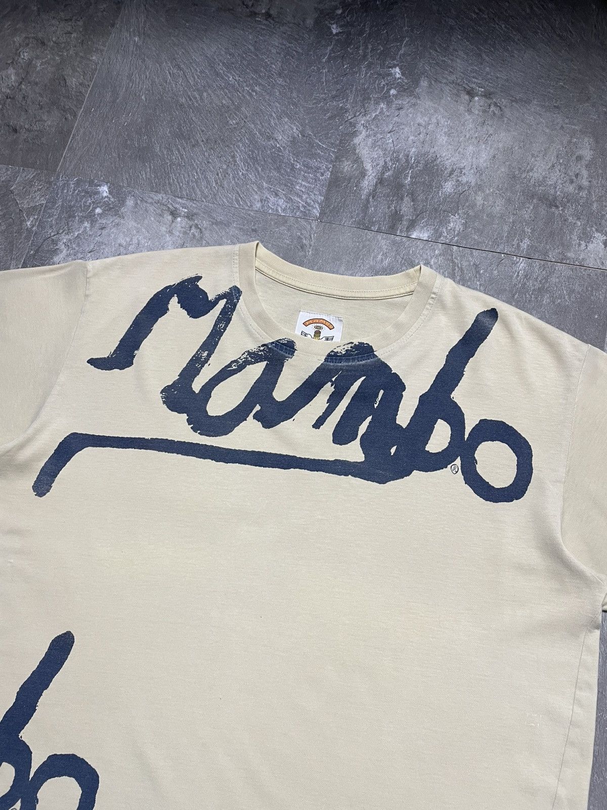 Mambo Mambo Big Logo Beige Vintage T-Shirt Size US L / EU 52-54 / 3 - 2 Thumbnail