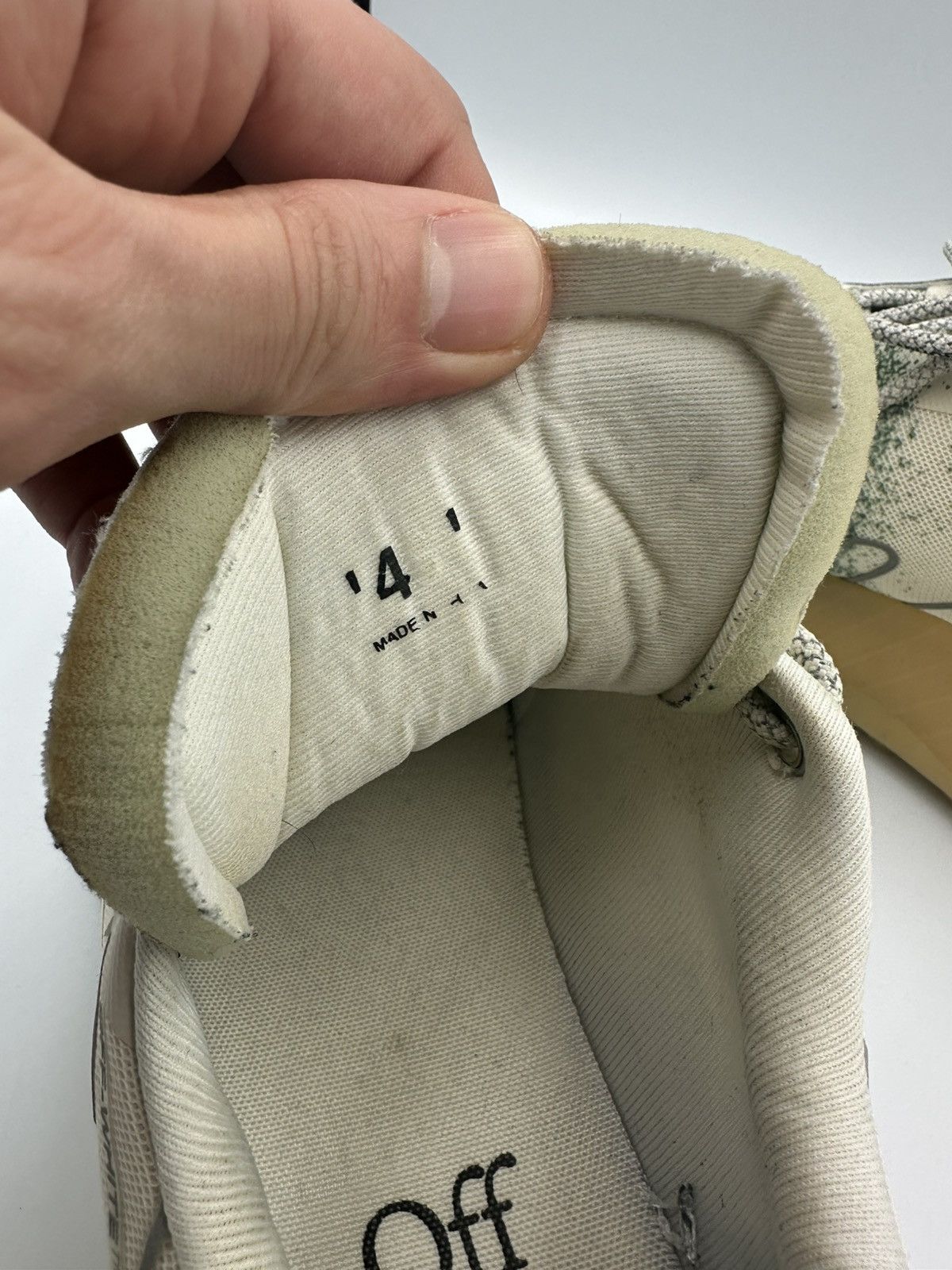 Off-White OFF WHITE ARROW SNEAKERS Size US 13 / EU 46 - 14 Thumbnail