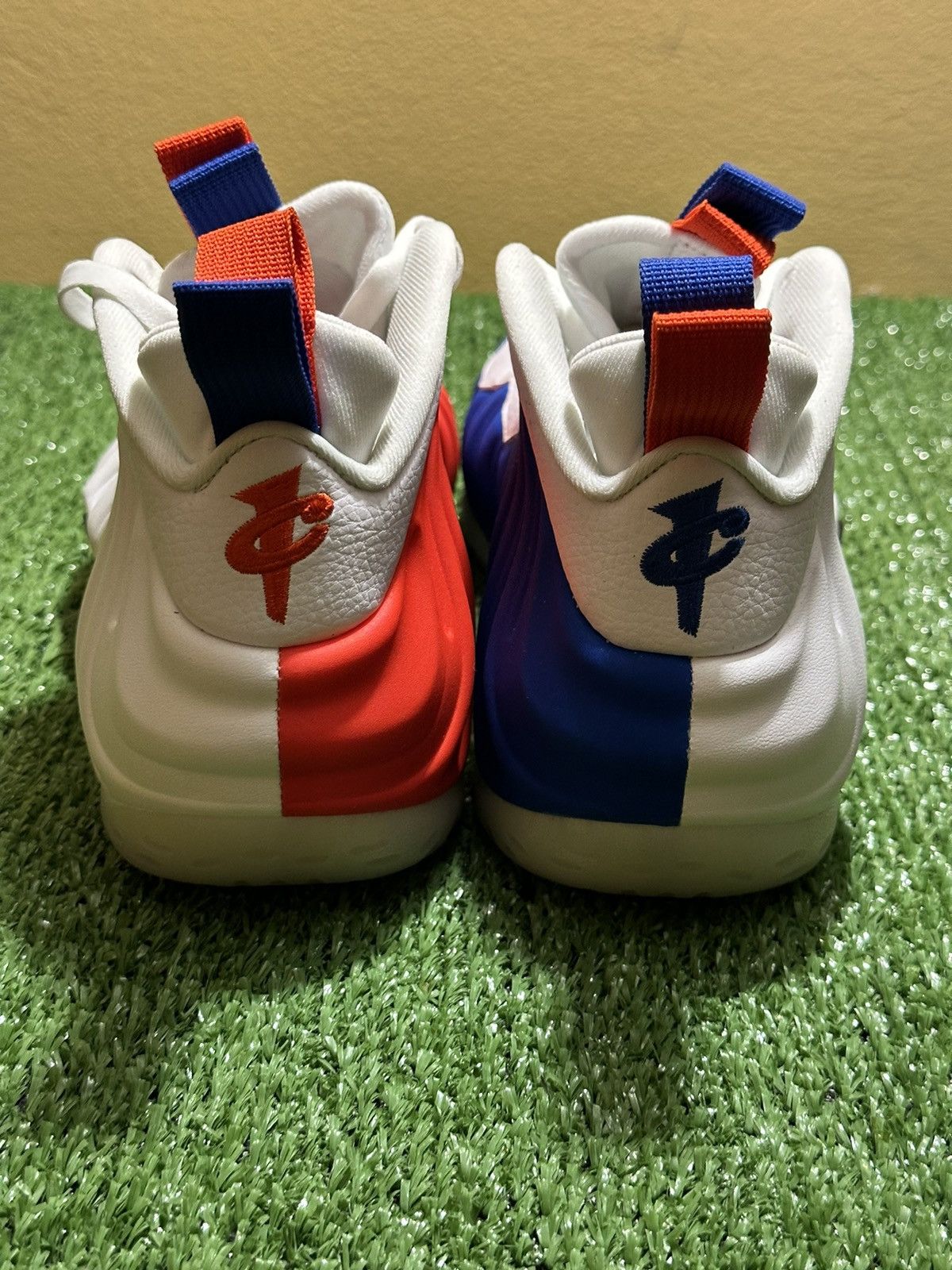 Nike Nike Foamposite ‘USA’ Women’s Size US 7.5 / IT 37.5 - 4 Thumbnail