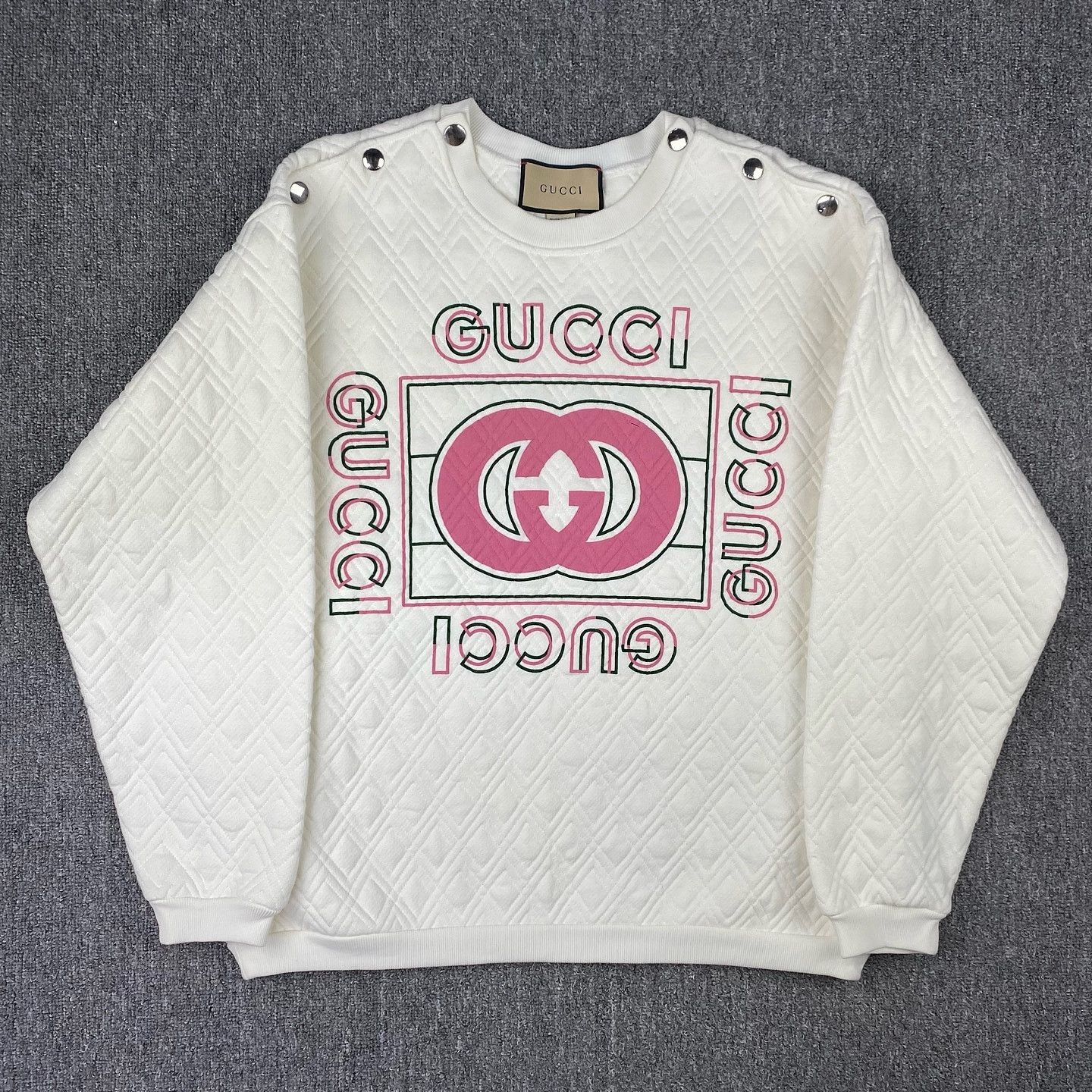 Gucci Gucci Quilted Logo Sweatshirt Size M Size M / US 6-8 / IT 42-44 - 1 Thumbnail