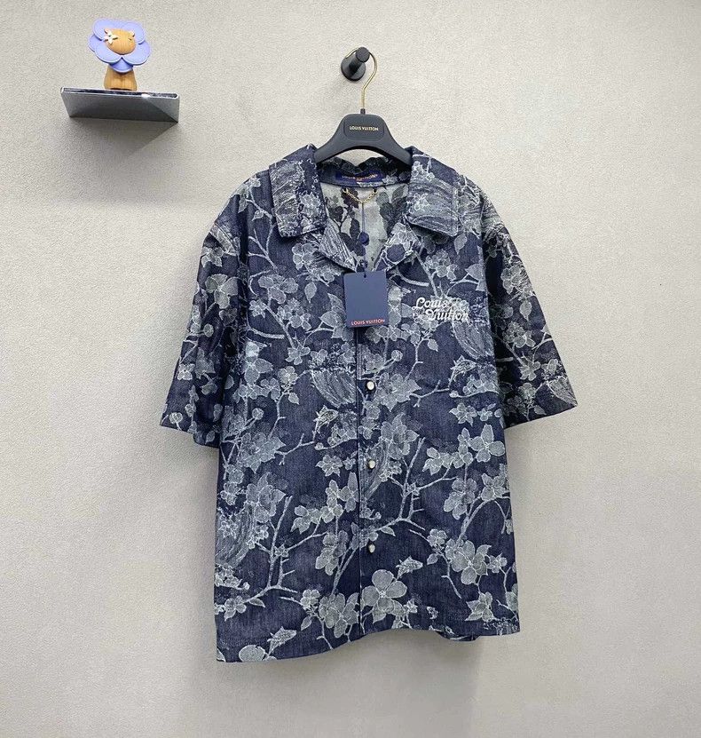 Louis Vuitton Louis Vuitton 24 floral floral print short sleeves 2503-Nex Size US M / EU 48-50 / 2 - 3 Thumbnail
