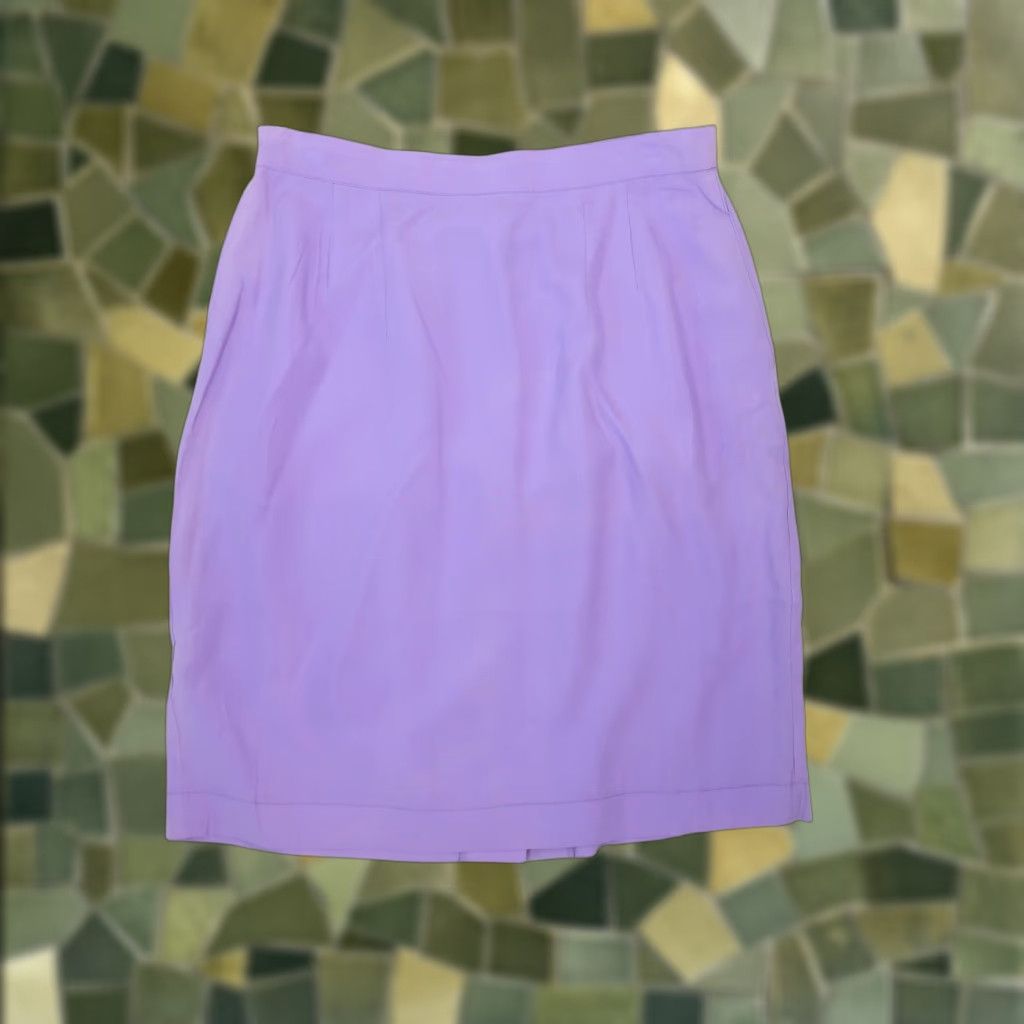 Vintage VINTAGE 90s Numi Lavender Purple 100% Silk Knee Length Pencil Skirt M Womens Dress Skirt High Rise Zip Back Pockets Solid Spring Summer Size 32" / US 10 / IT 46 - 1 Thumbnail