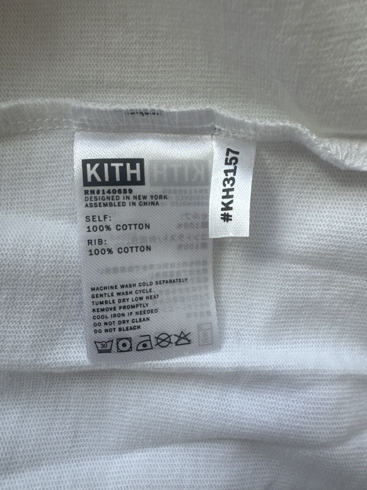 Kith kith the arrogance of youth Size US XL / EU 56 / 4 - 3 Thumbnail