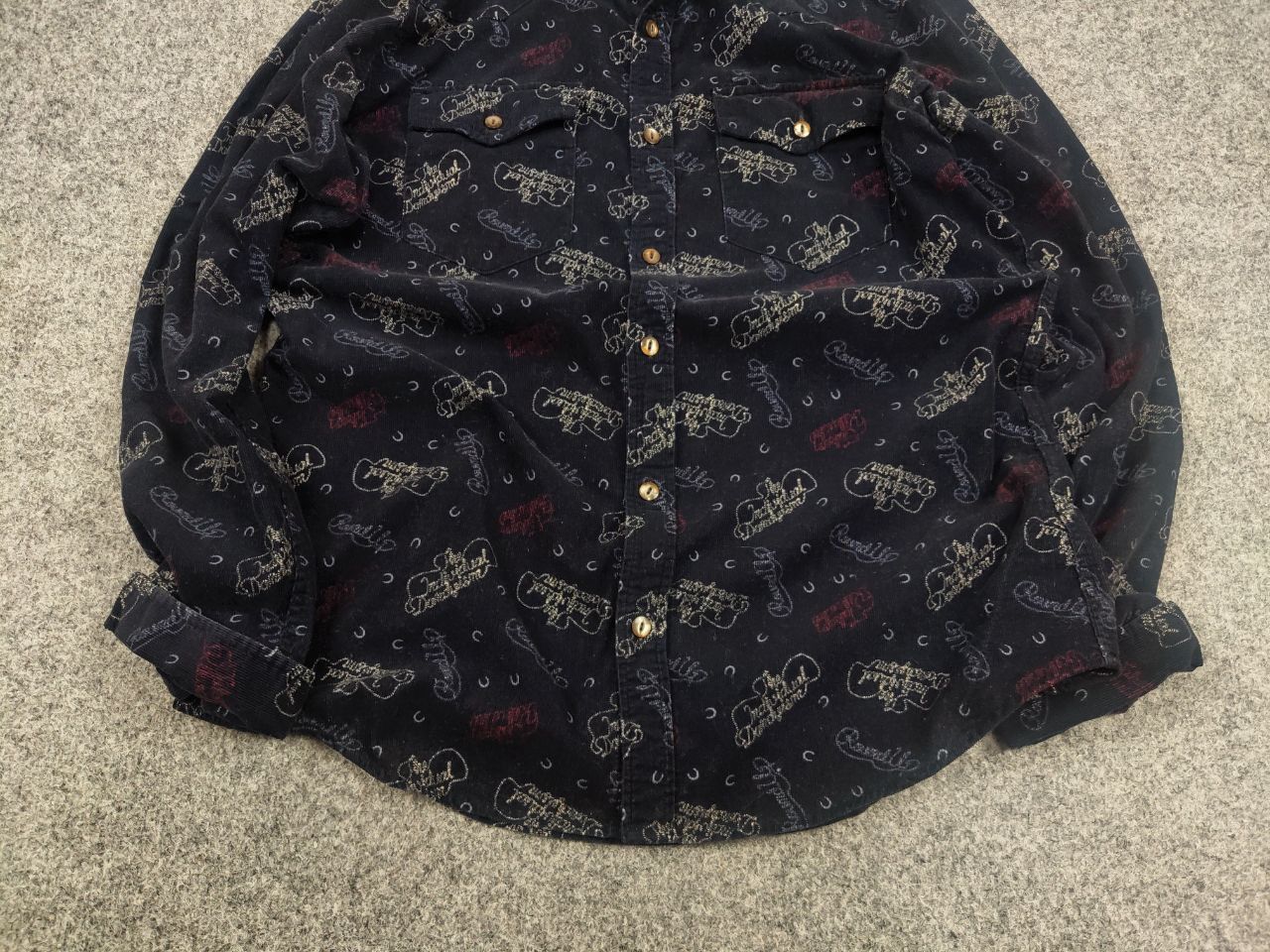 Takeo Kikuchi Vintage takeo kikuchi Escape Japan Design Corduroy Art Shirt Size US M / EU 48-50 / 2 - 5 Thumbnail