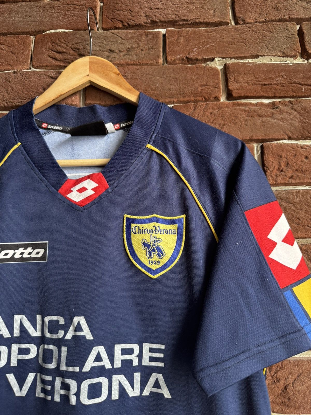 Vintage Lotto Chievo Verona vintage Italy soccer football jersey Size US S / EU 44-46 / 1 - 3 Thumbnail