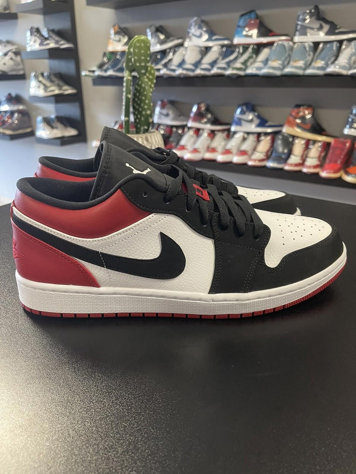 Jordan Brand Air Jordan 1 Low Black Toe Style # 553558-116 Size 11.5 Size US 11.5 / EU 44-45 - 3 Thumbnail
