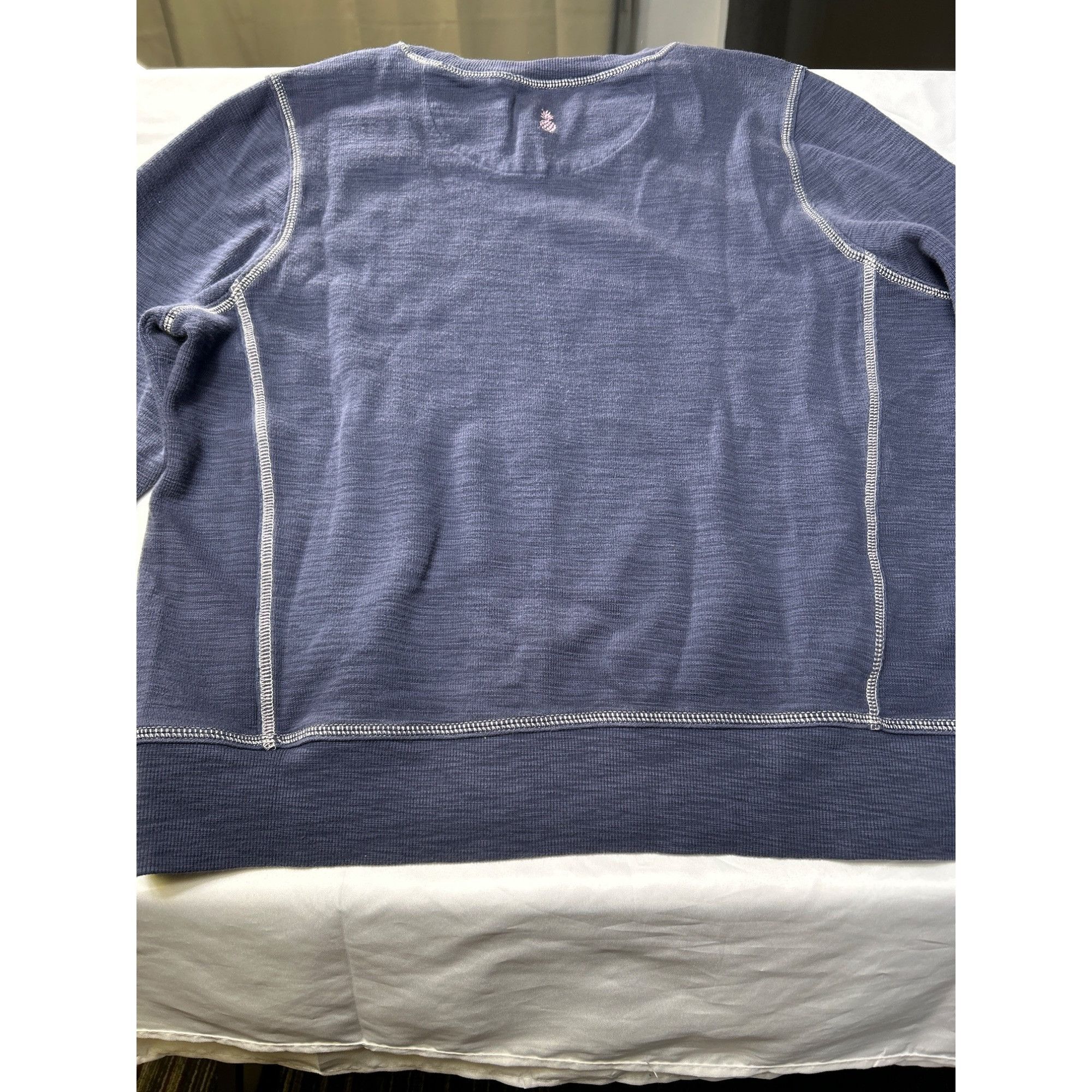 Tommy Bahama Tommy Bahama Boys Blue Long Sleeve Crew Neck Pullover Sweats Size US L / EU 52-54 / 3 - 6 Thumbnail