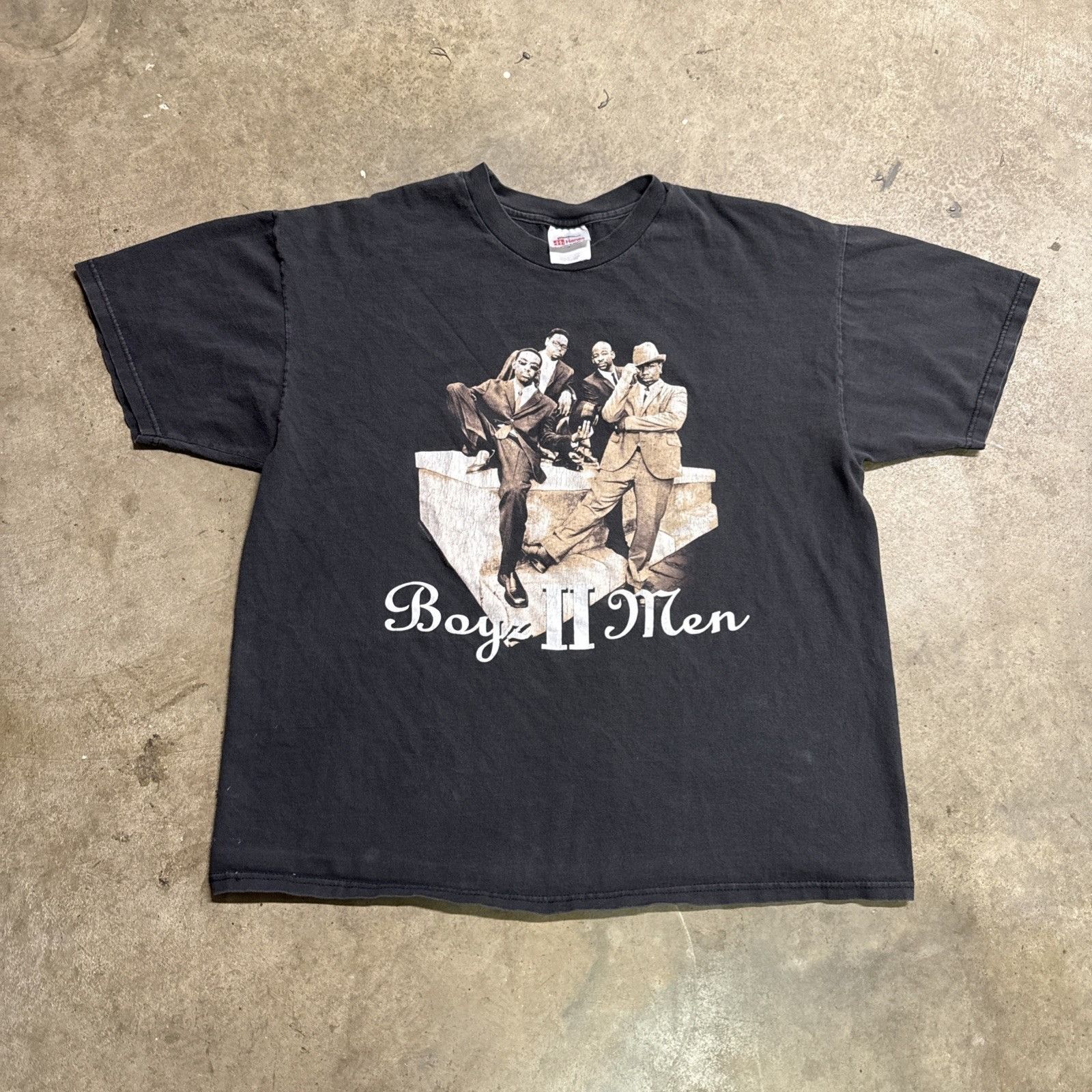 Rap Tees Vintage Boyz II Men Shirt Mens XL Black 90s Evolution Rap Size US XL / EU 56 / 4 - 1 Thumbnail