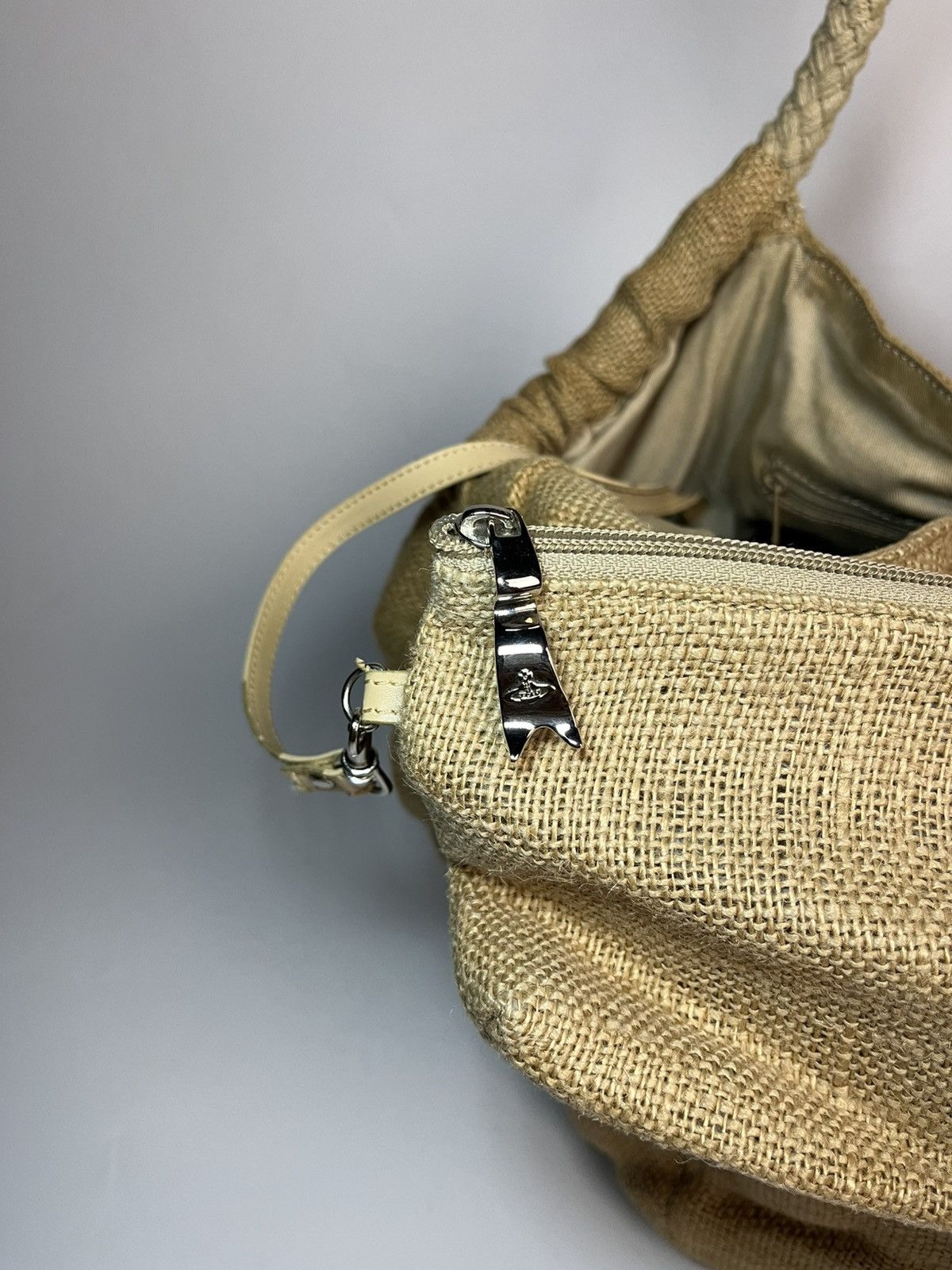 Vivienne Westwood Vivienne Westwood Beige Cloth Jute Hand Bag Size ONE SIZE - 8 Thumbnail