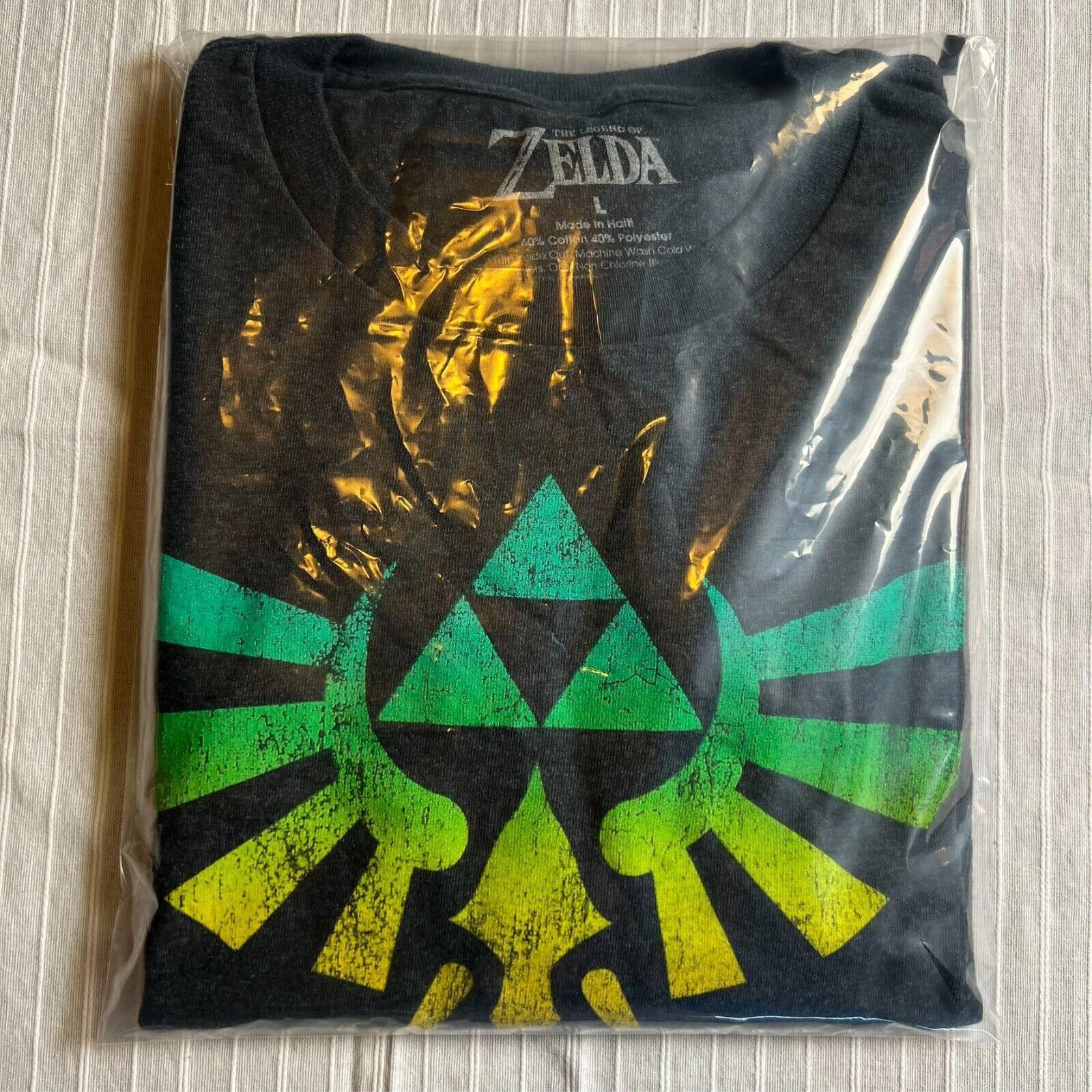 Nintendo Legend of Zelda Triforce Men's T-Shirt Size L Gaming Tee Size US L / EU 52-54 / 3 - 7 Thumbnail