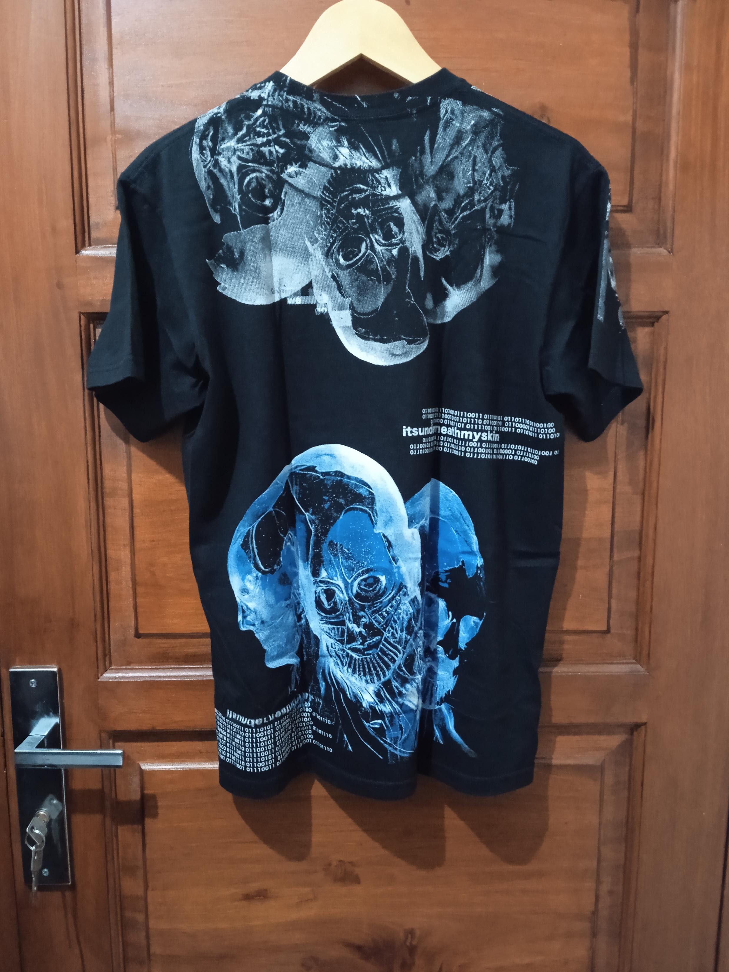 Band Tees Official Band Tees Vintage =Code Orange “Underneath My Skin” Size US M / EU 48-50 / 2 - 7 Thumbnail