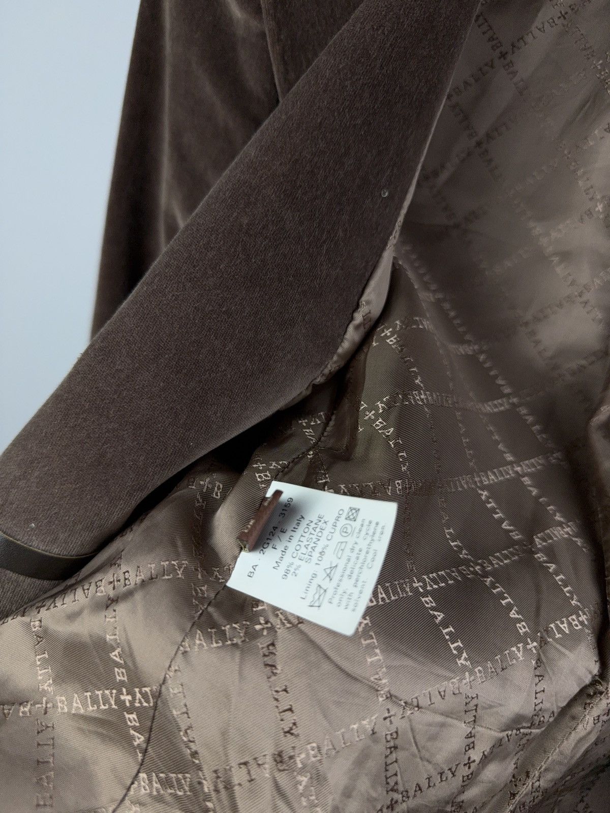 Bally Luxury Bally Switzerland Brown Velvet Tailored Blazer 38 Size M / US 6-8 / IT 42-44 - 15 Thumbnail