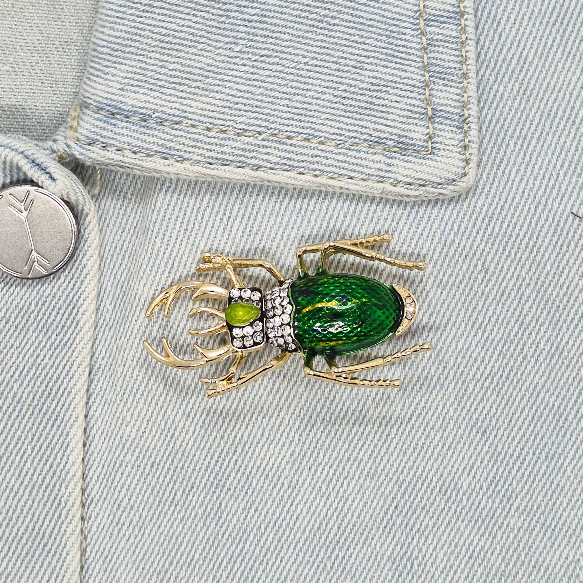 Other ⭐Emerald Green Enamel Beetle Insect Brooch Pin Sparkly Rhine Size ONE SIZE - 2 Thumbnail