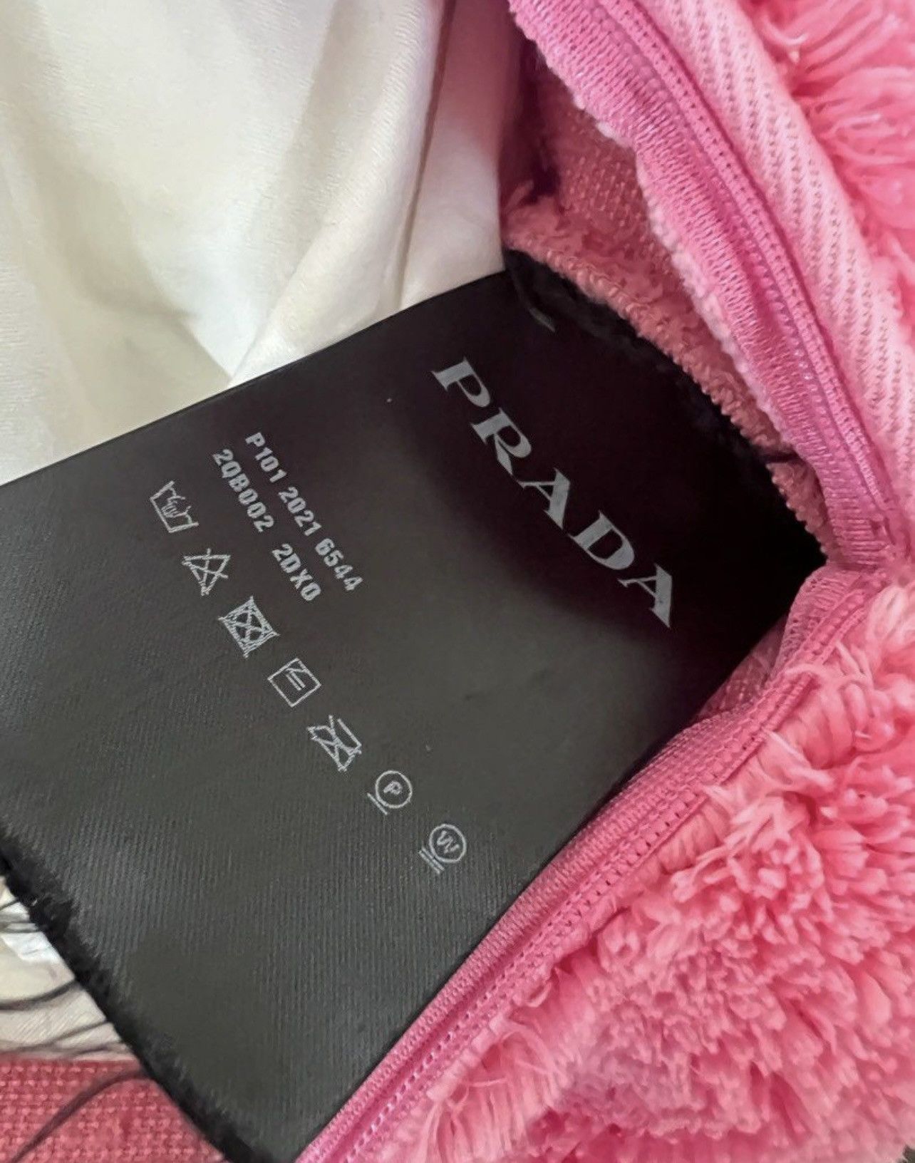 Prada 💞 Prada soft sofa cushion in pink Size ONE SIZE - 5 Thumbnail