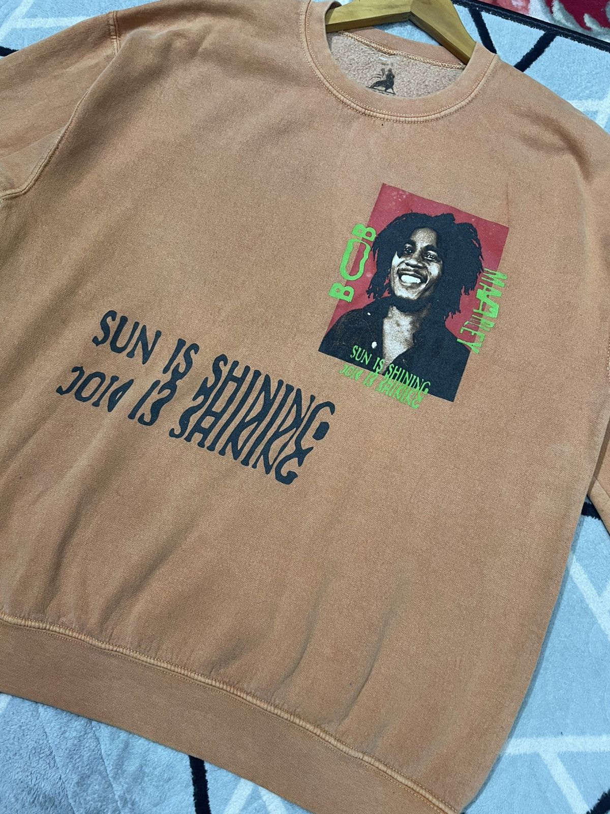 Band Tees × Bob Marley × Vintage Vintage Sweatshirt Bob marley Sun is Shining Size US M / EU 48-50 / 2 - 4 Thumbnail
