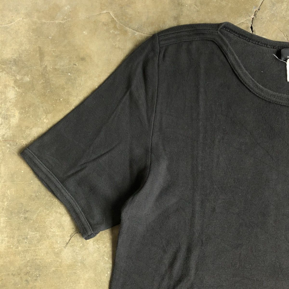 A.P.C. Vintage A.P.C. Blank Basic T-shirt Build Up Black Designer Size US S / EU 44-46 / 1 - 7 Thumbnail