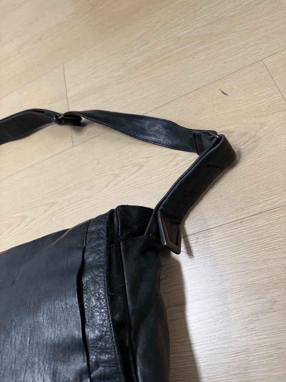 Yohji Yamamoto Yohji Yamamoto Y's Horse Leather Messager Bag-2507 Size ONE SIZE - 2 Thumbnail