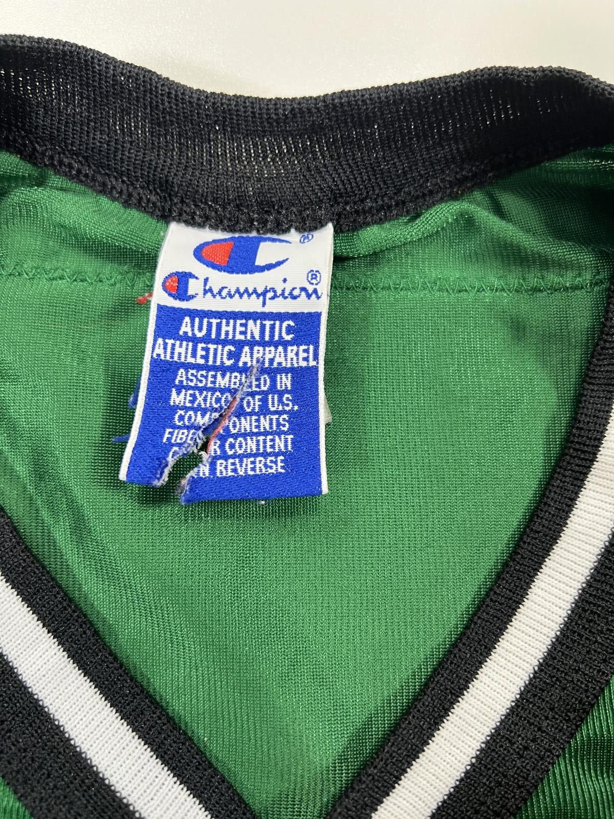 Champion Champion Men's Green Athletic Jersey Size 52 Size US XL / EU 56 / 4 - 3 Thumbnail