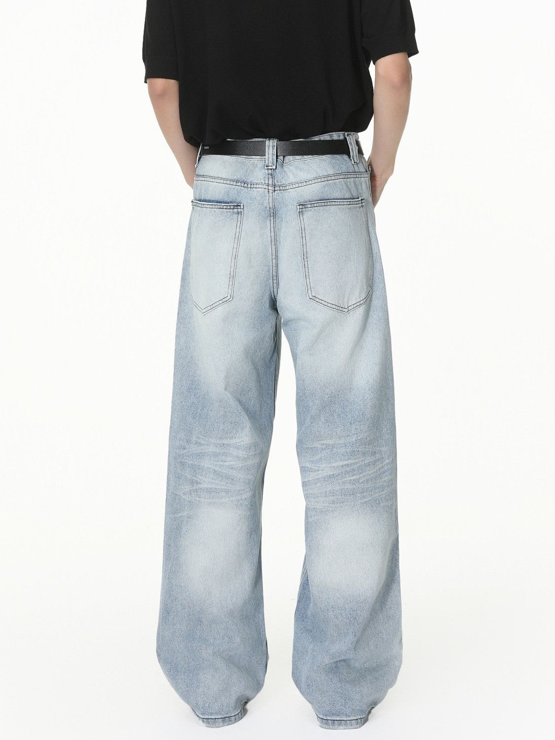 Vintage Men's Loose-Fit Retro Washed Denim Jeans (Clean Fit) Size US 32 / EU 48 - 5 Thumbnail
