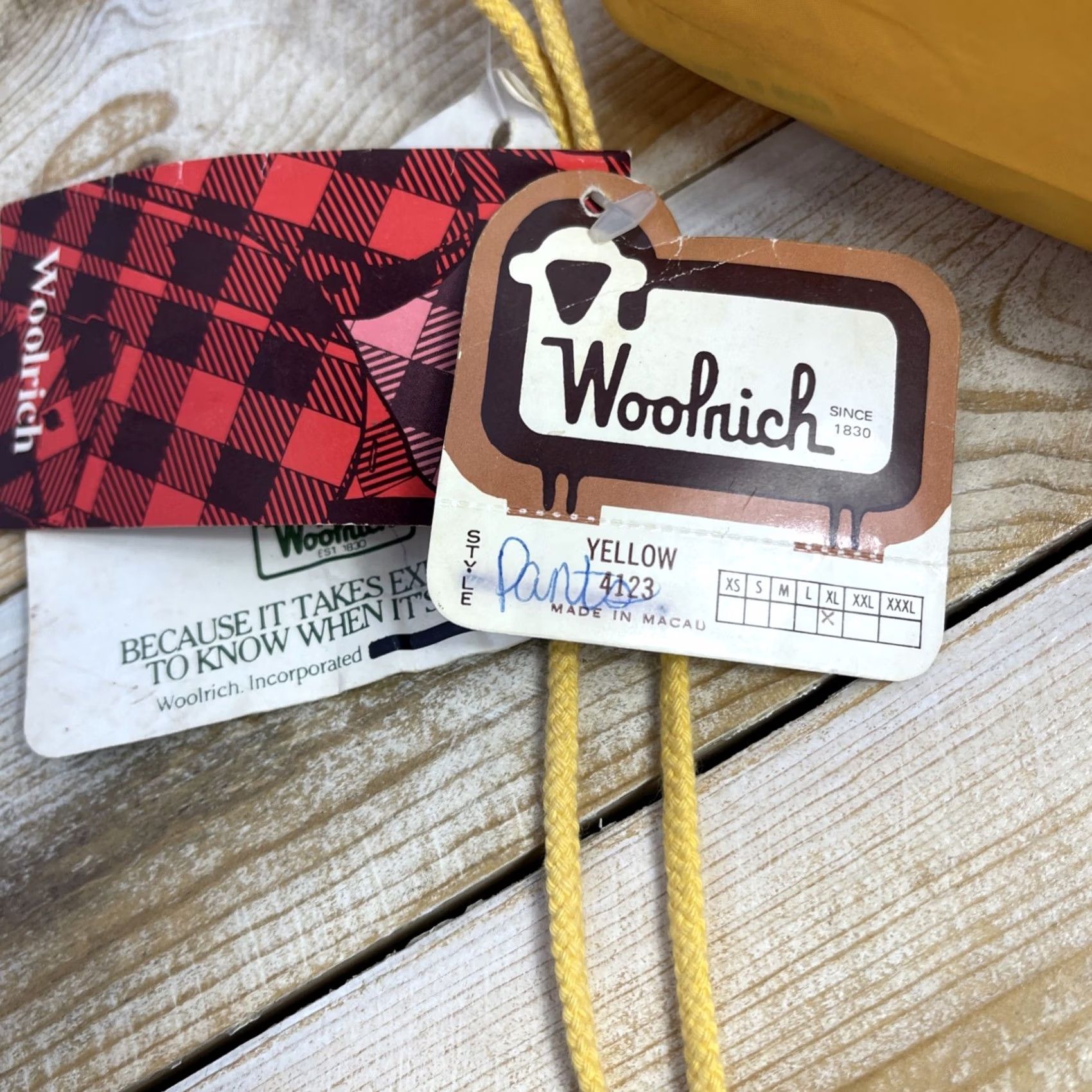 Vintage VINTAGE Woolrich Pants Packable Pack-It-Pant Adult Men's XL Yellow Size US 36 / EU 52 - 2 Thumbnail