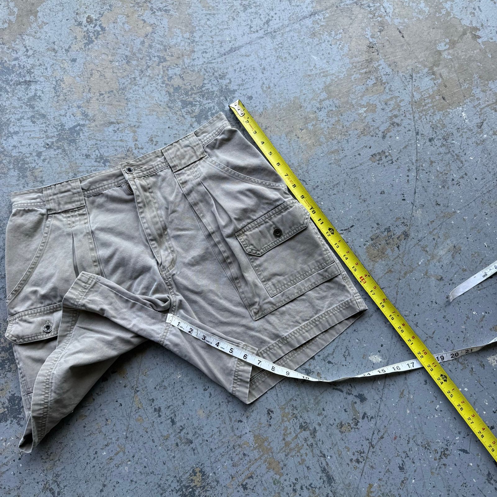 Eddie Bauer Vintage Eddie Bauer Cargo Shorts Size US 33 - 4 Thumbnail
