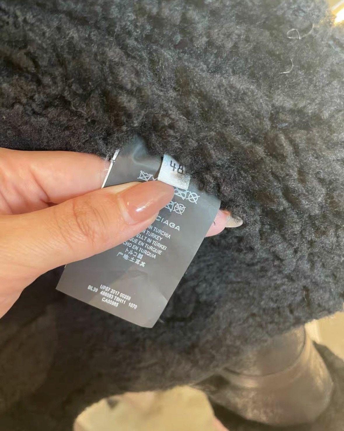 Balenciaga Balenciaga fur jacket size 48 Size US M / EU 48-50 / 2 - 10 Thumbnail