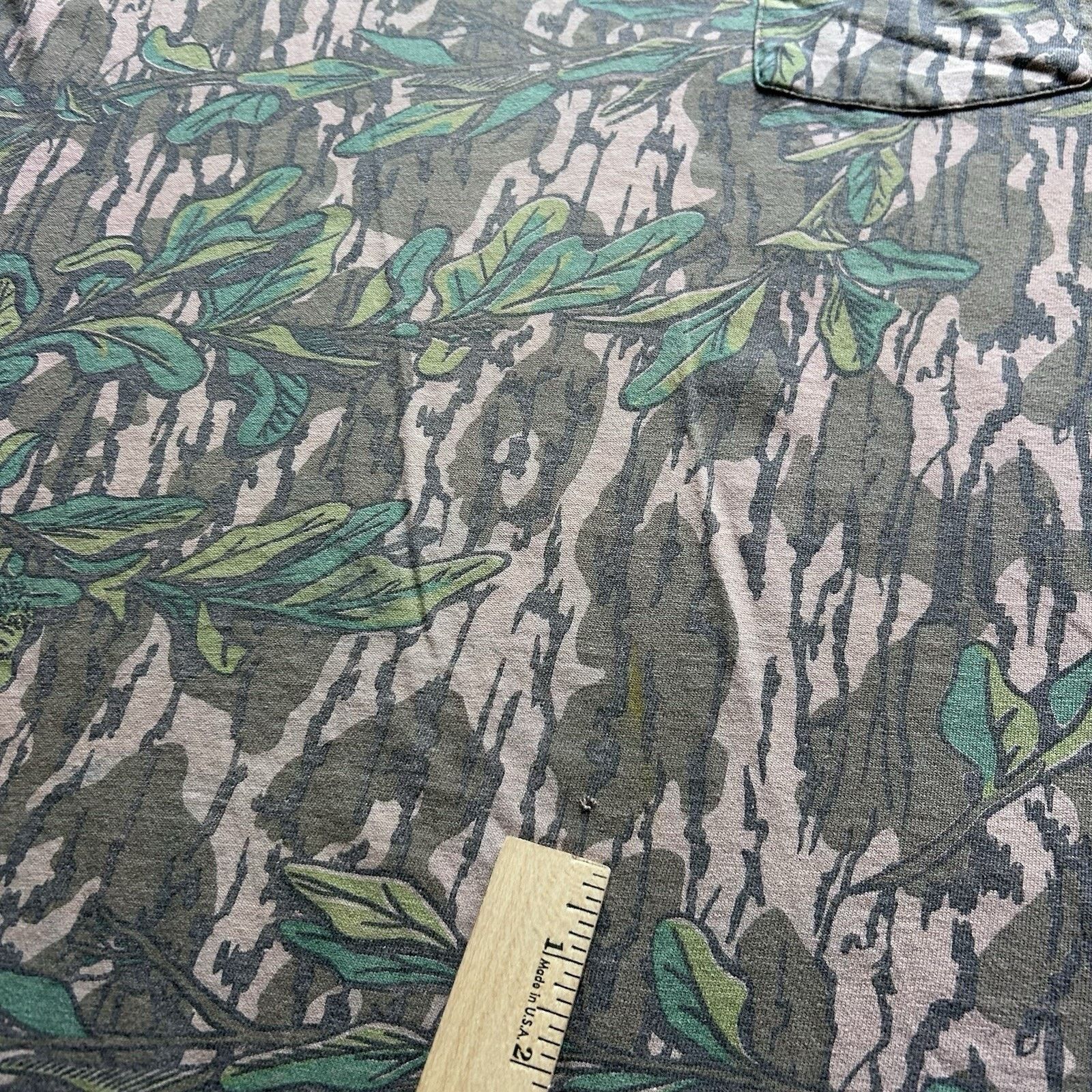 Realtree Vintage 90s Real Tree Bark Camo Pocket T Shirt Large Boxy Size US L / EU 52-54 / 3 - 8 Thumbnail