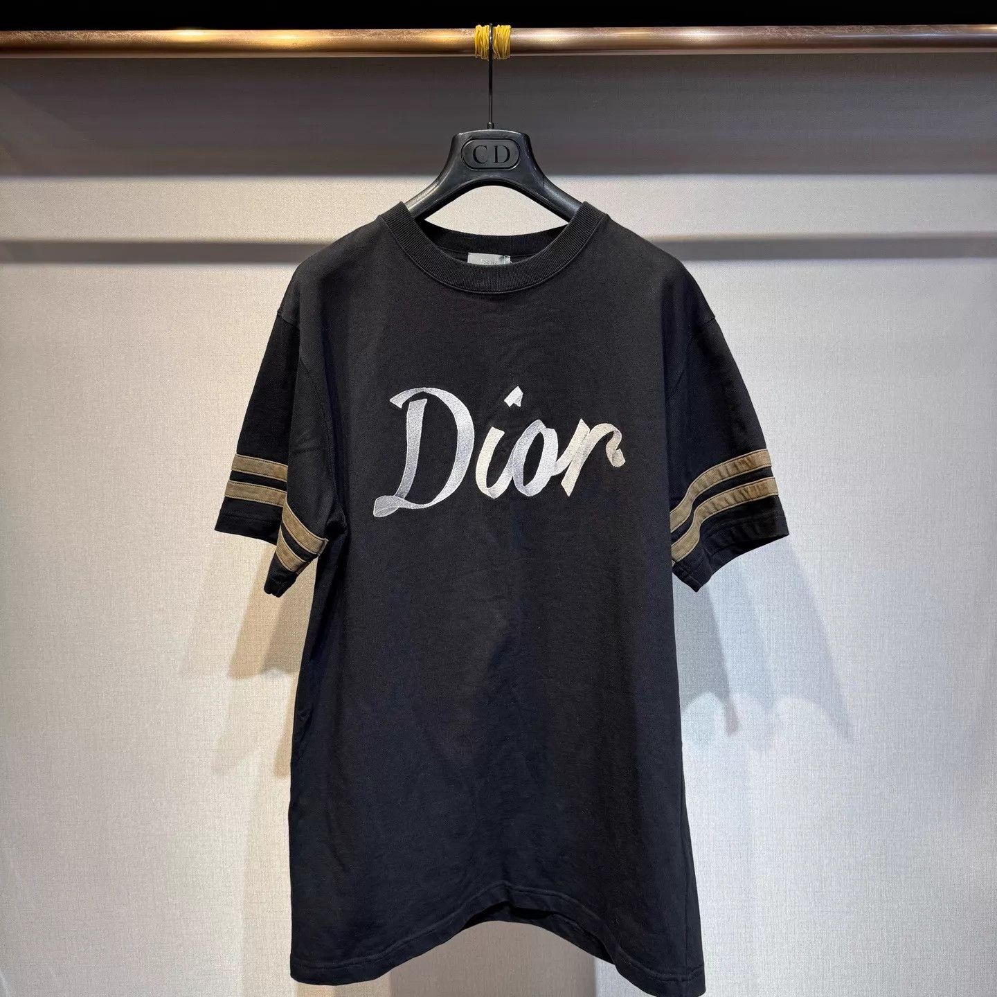 Dior Dior Embroidered Logo Short Sleeve T-shirt M Size US M / EU 48-50 / 2 - 1 Thumbnail