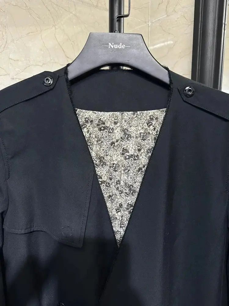Number (N)ine Number Nine silk inner flower print cape Size US L / EU 52-54 / 3 - 5 Thumbnail