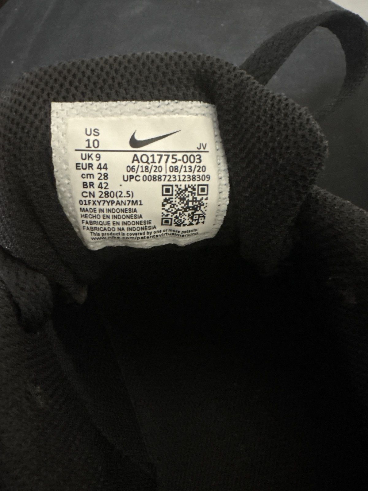 Nike Nike Size US 10 / EU 43 - 3 Thumbnail