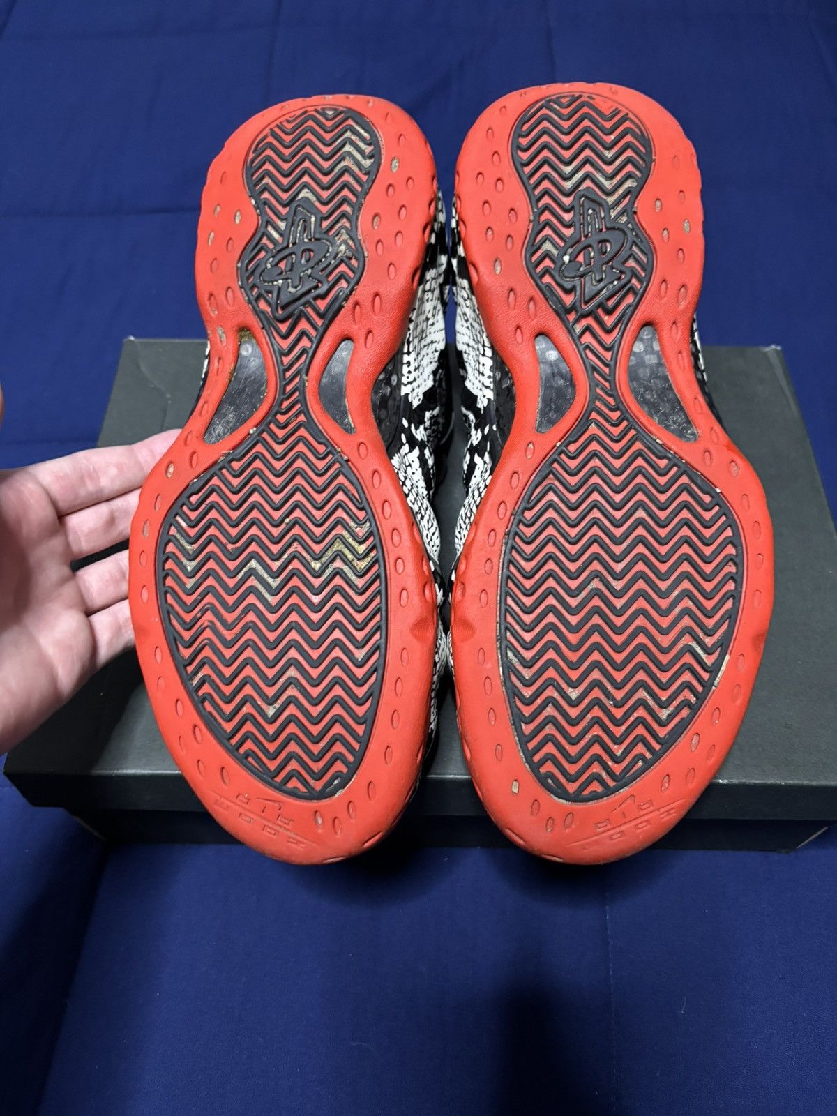 Nike Nike Air Foamposite One Albino Snakeskin 2019 Size 9.5 Size US 9.5 / EU 42-43 - 5 Thumbnail