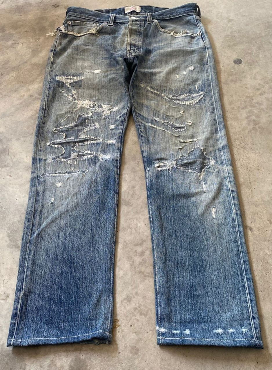 Vintage 501 Levis Distressed Denim Kurt Cobain Style