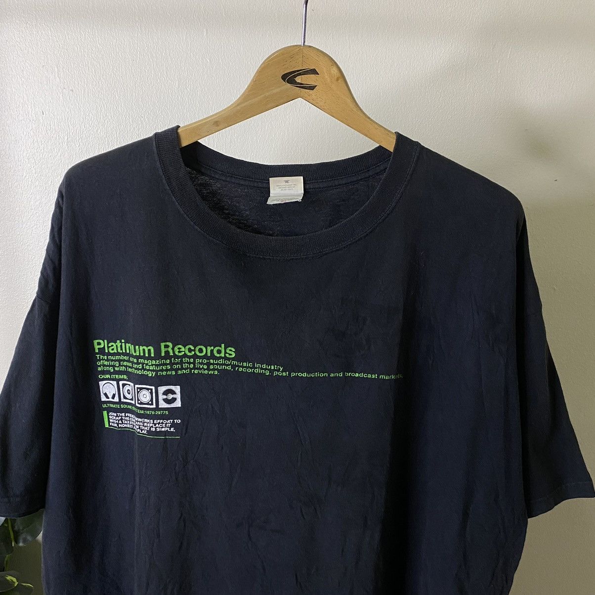 Vintage Vintage 2000s Platinum Records Promo T Shirt Size US XL / EU 56 / 4 - 2 Thumbnail
