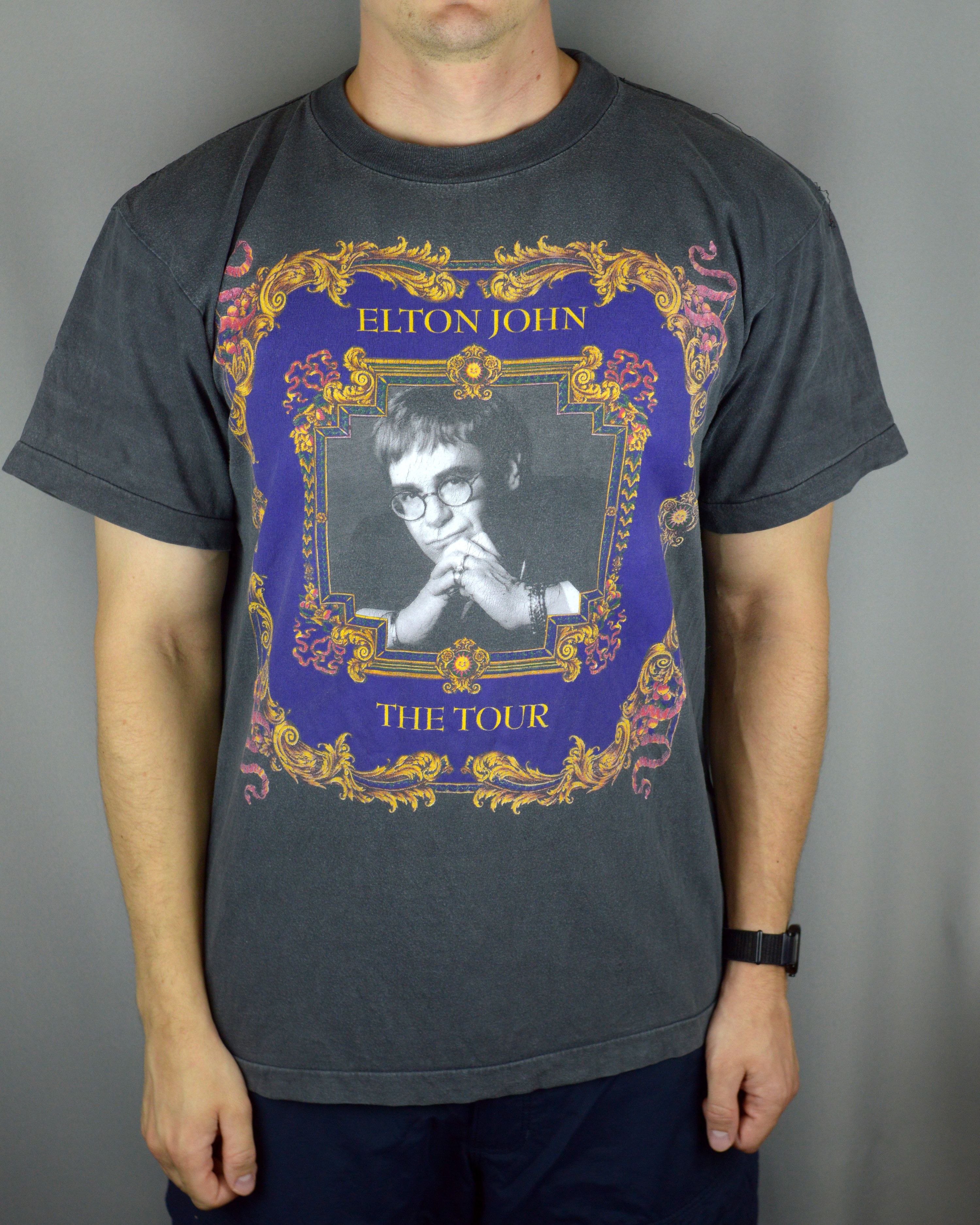 Vintage Vintage Elton John Gianni Versace The Tour 1992 t shirt Size US XL / EU 56 / 4 - 1 Thumbnail