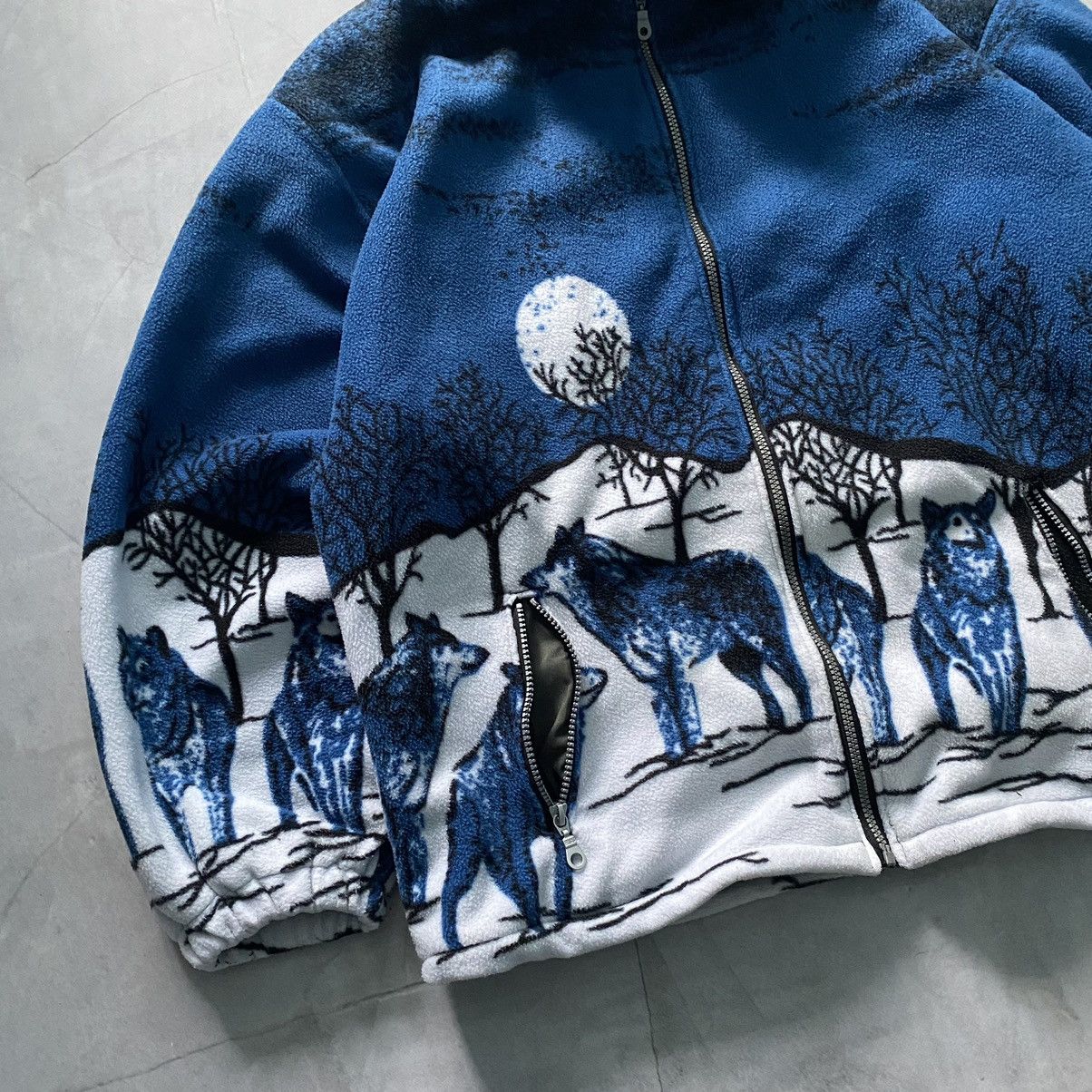 The Mountain × Vintage Rare Vintage Wolf Zip Fleece All Over Overprint 90s 80s Size US XL / EU 56 / 4 - 2 Thumbnail