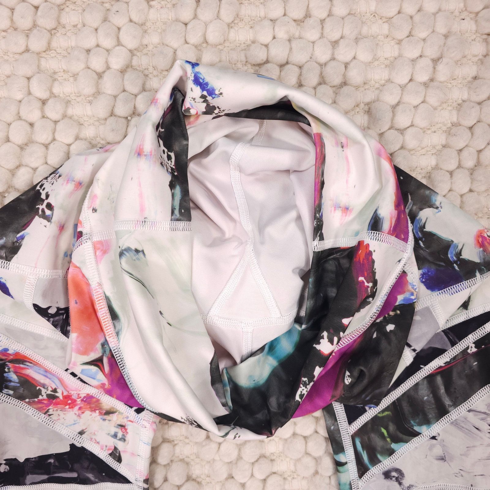 Lululemon Lululemon High Times Leggings Pigment Wave Multi White Size 28" / US 6 / IT 42 - 3 Thumbnail