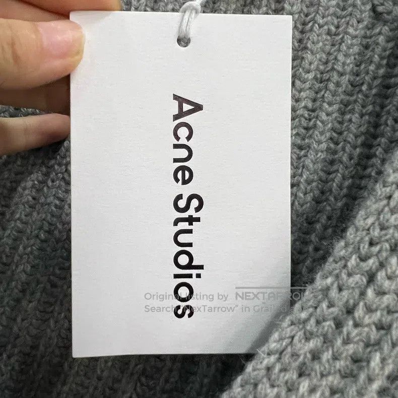 Acne Studios Acne Studios Grey V-Neck Knit Sweater Size XS / US 0-2 / IT 36-38 - 4 Thumbnail
