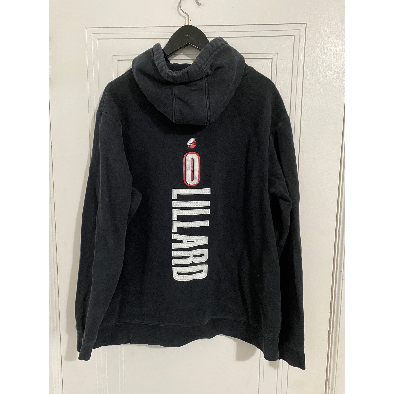 NBA Damian Lillard Portland Trail Blazers Hoodie Size XL Size US XL / EU 56 / 4 - 4 Thumbnail