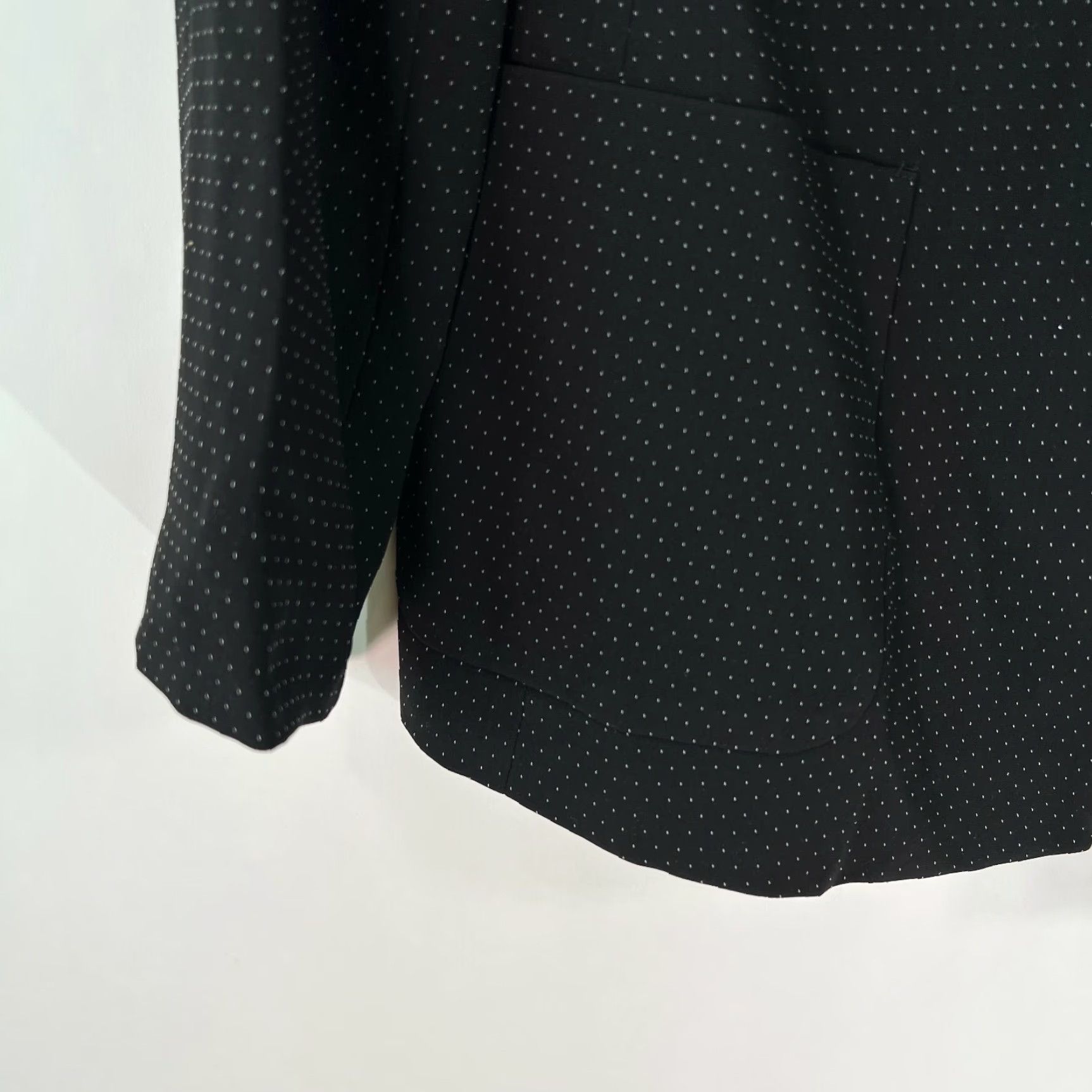 Jones New York Jones New York Womens Blazer Black Dot Print Formal Size 12 Size XL / US 12-14 / IT 48-50 - 4 Thumbnail