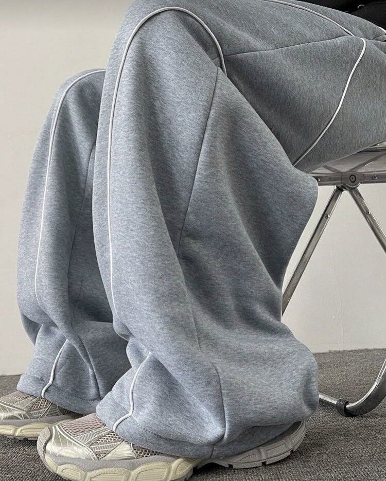Japanese Brand Line Baggy Sweatpants Size US 36 / EU 52 - 1 Thumbnail