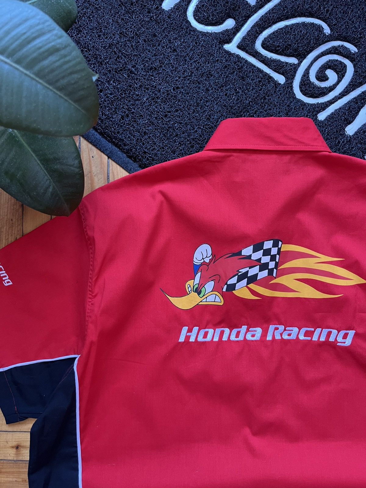 Ferrari × Vintage Vintage Honda Repsol F1 Moto Woody Woodpecker Racing Shirt Size US XL / EU 56 / 4 - 4 Thumbnail