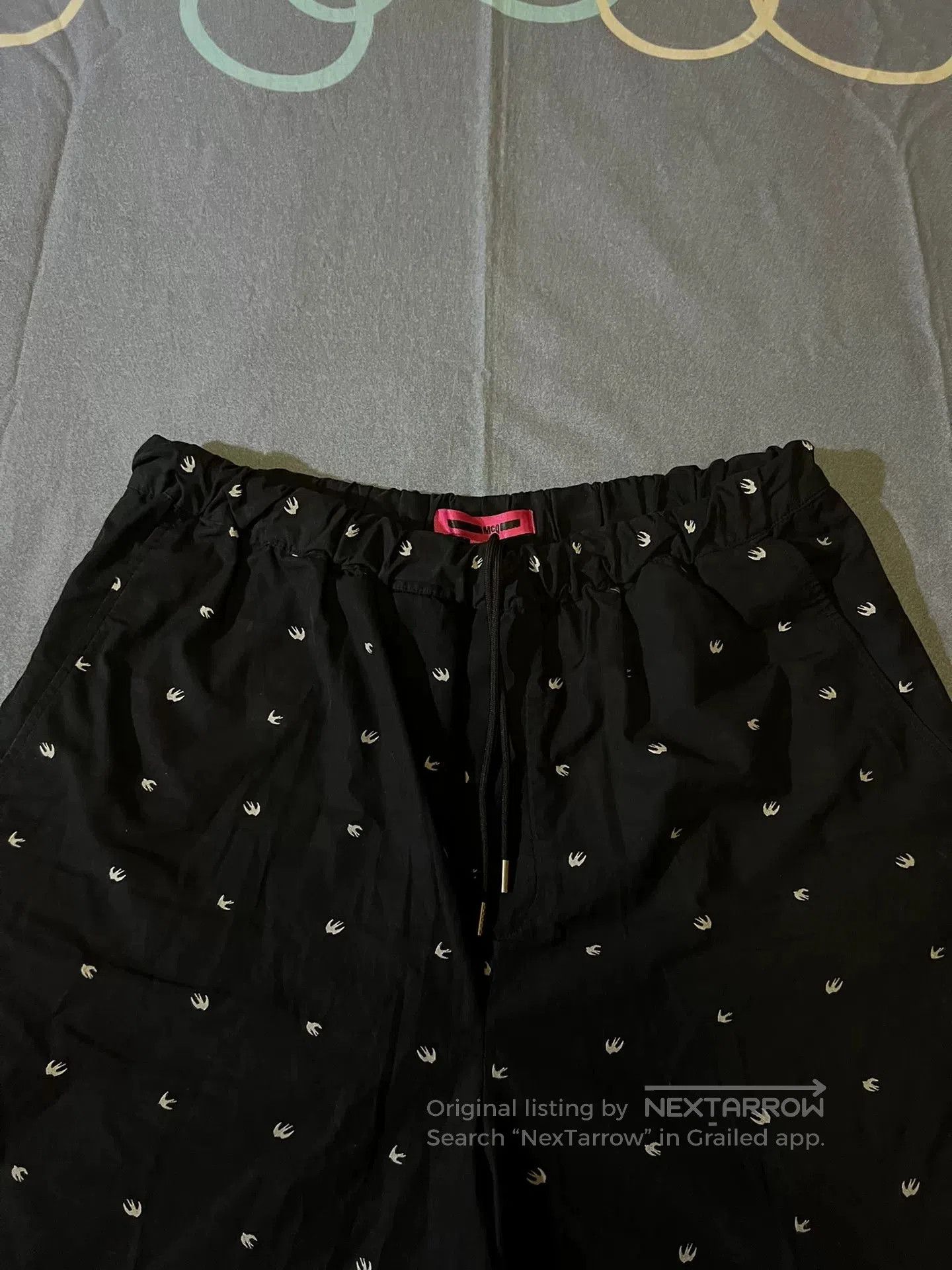 McQ Alexander McQueen McQueen Macau Limited Swallow Embroidery Shorts. Size US 32 / EU 48 - 2 Thumbnail