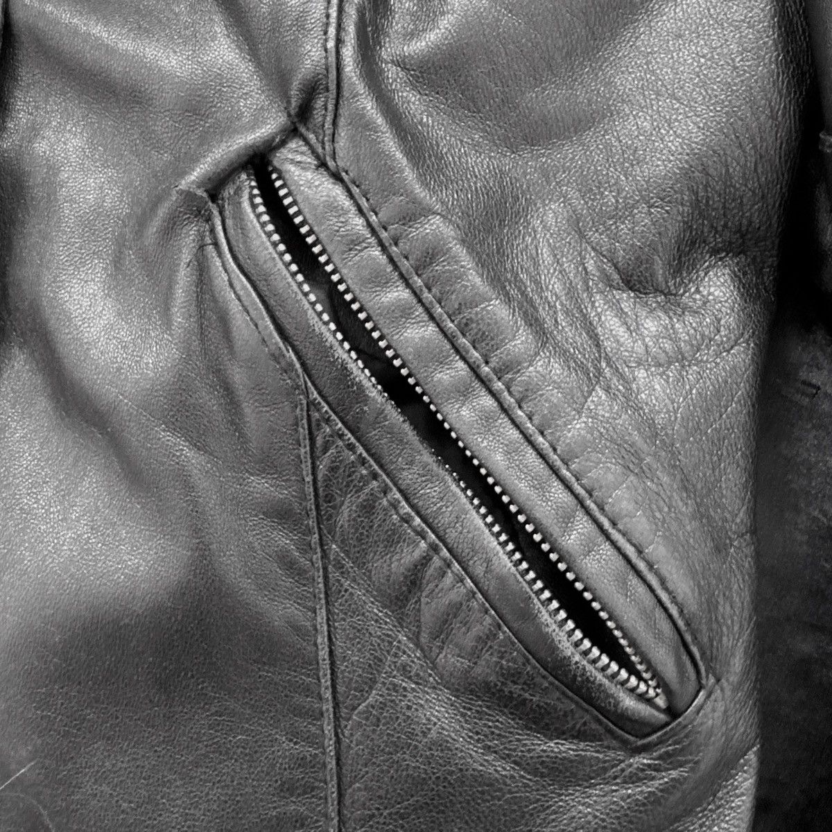 Vintage Amazing leather avant-garde distressed jacket Size M / US 6-8 / IT 42-44 - 9 Thumbnail