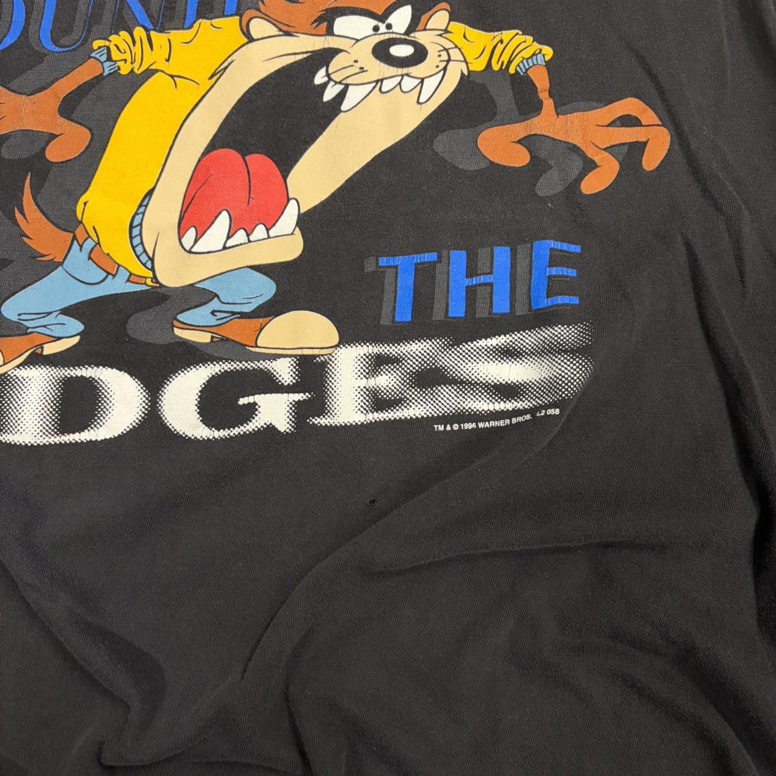 Vintage 1996 Rough Tasmanian Devil Looney Tunes Tee Size US XL / EU 56 / 4 - 3 Thumbnail