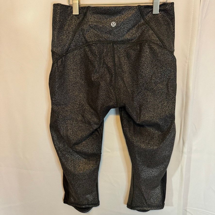 Lululemon Lululemon Wunder Under Crop Hi-Rise 8 Luminosity Foil Print Size 30" / US 8 / IT 44 - 4 Thumbnail