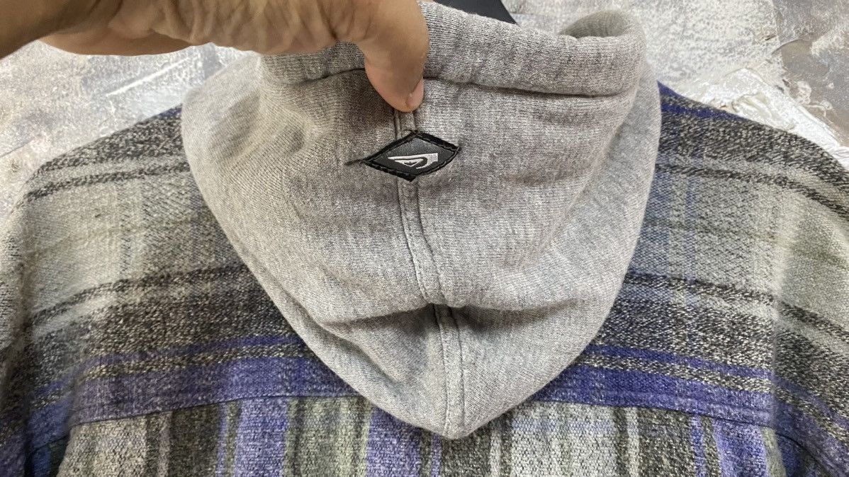 Vintage Quiksilver Saltwater Denim Button Ups Hoodie