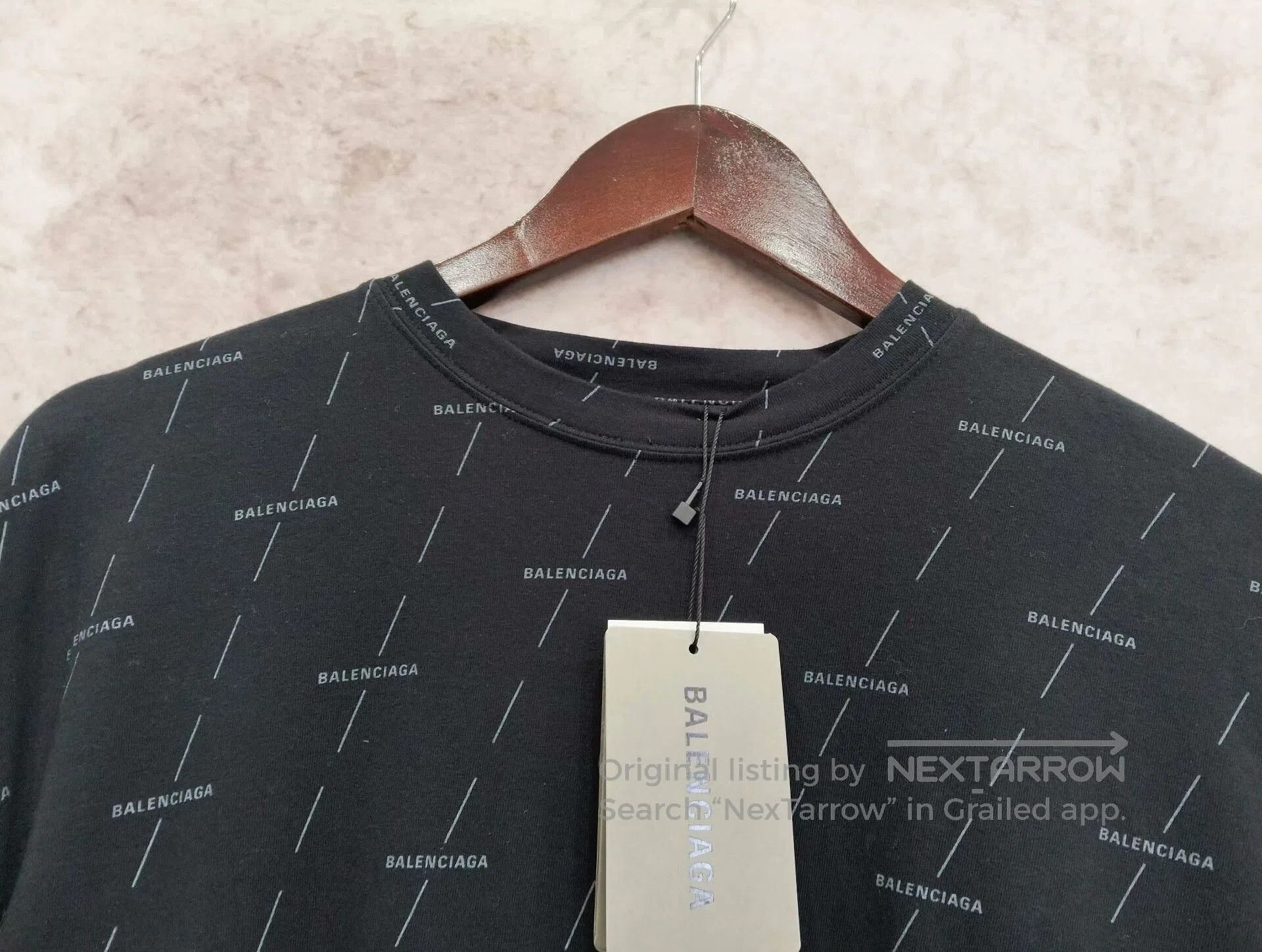 Balenciaga balenciaga black oversized graphic t-shirt. Size US M / EU 48-50 / 2 - 4 Thumbnail