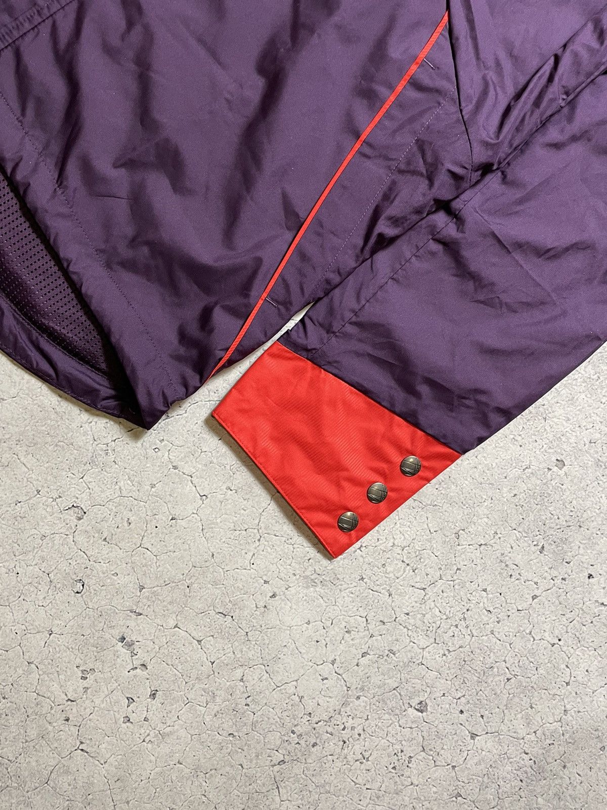 Adidas New Adidas London 2012 Big Logo Y2K Nylon Jacket Size US S / EU 44-46 / 1 - 4 Thumbnail