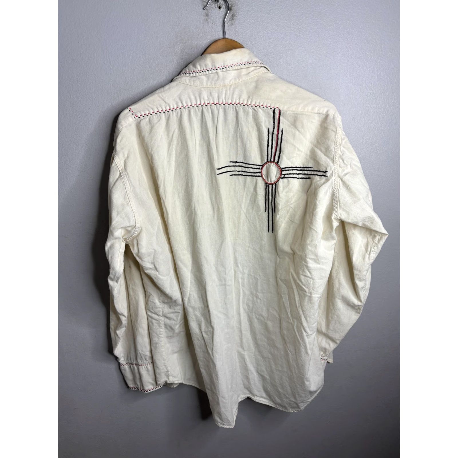 Levi's Levi's Shirt Mens XL Cream Embroidered Southwestern Button Down Long Sleeve Zia Size US XL / EU 56 / 4 - 6 Thumbnail