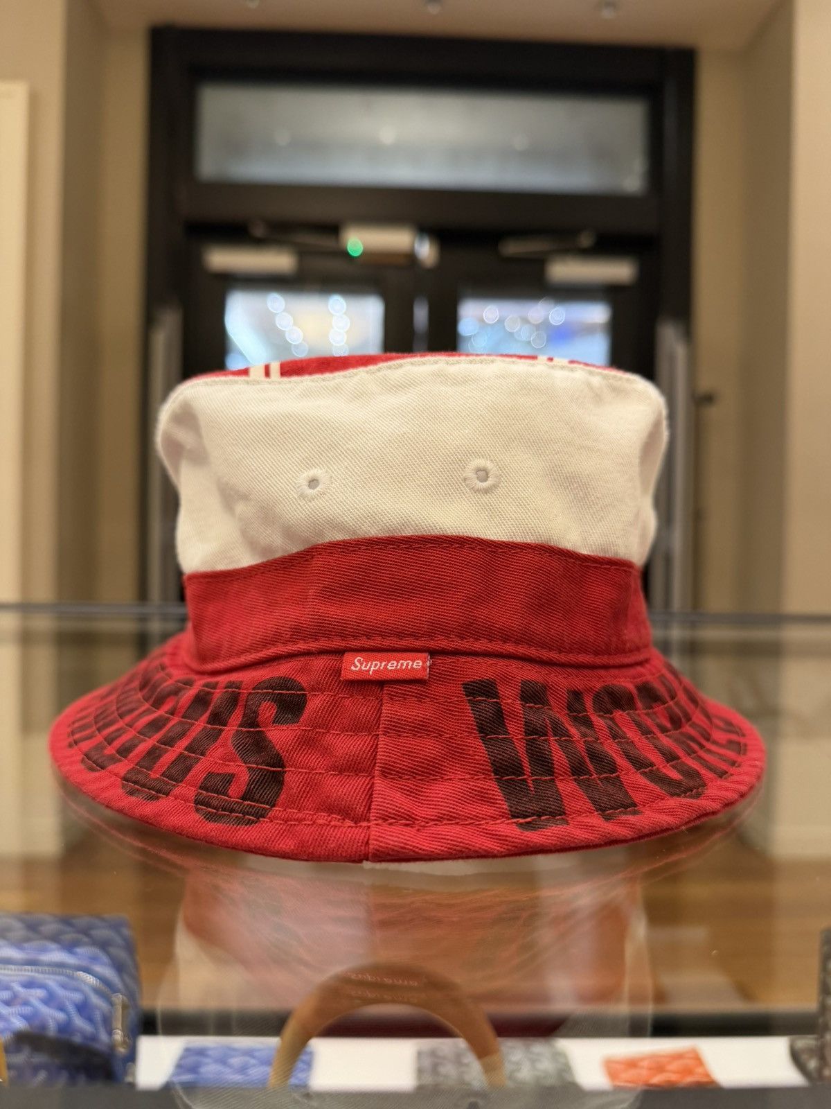 Supreme Supreme World Famous Bucket Hat Size ONE SIZE - 1 Thumbnail